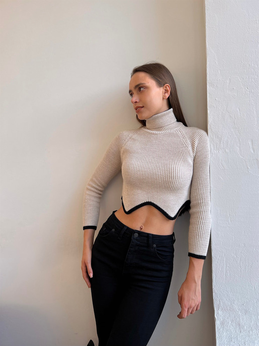 Balıkçı Yaka Bel Detaylı Monica Kadın Taş Crop Kazak 23K000197