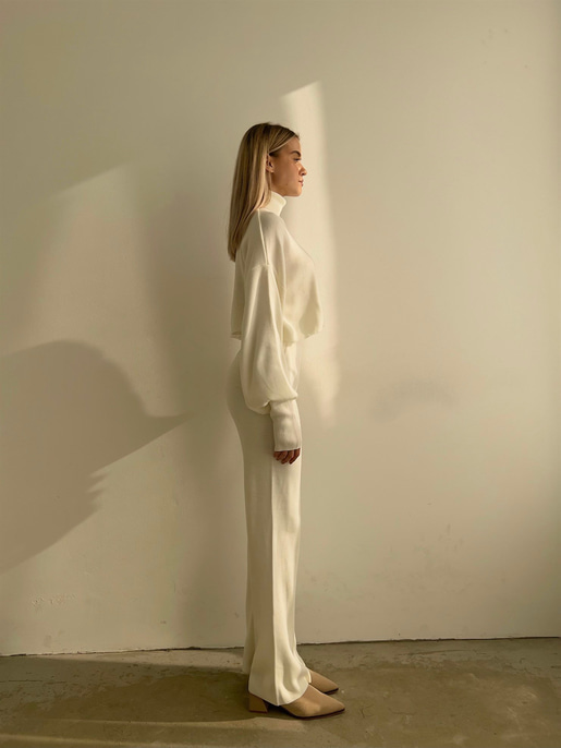 Balıkçı Yaka Üst Geniş Paça Alt London Kadın Ekru Triko Takım 22K000266
