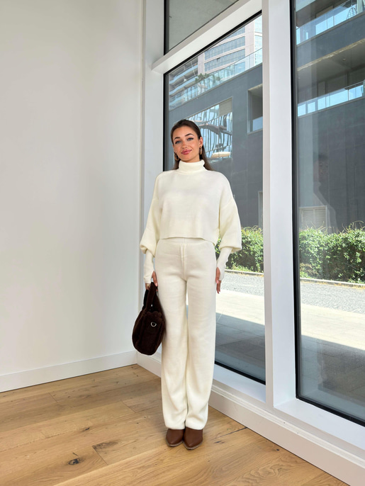 Barbara Takım 24k255