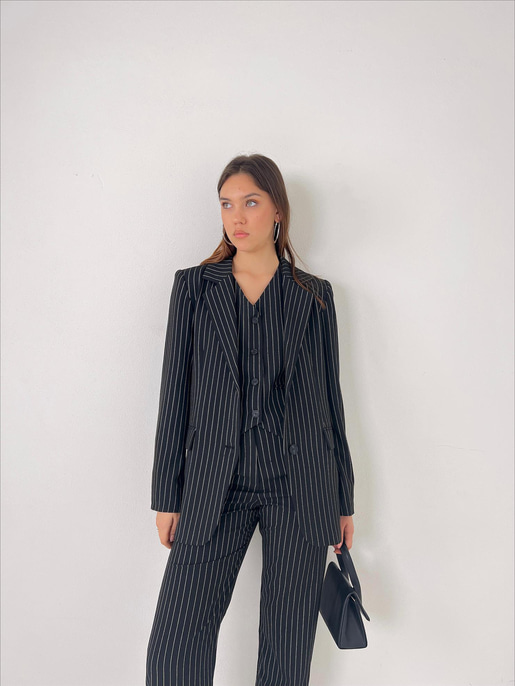 Baylee Üçlü Takım 23Y000017