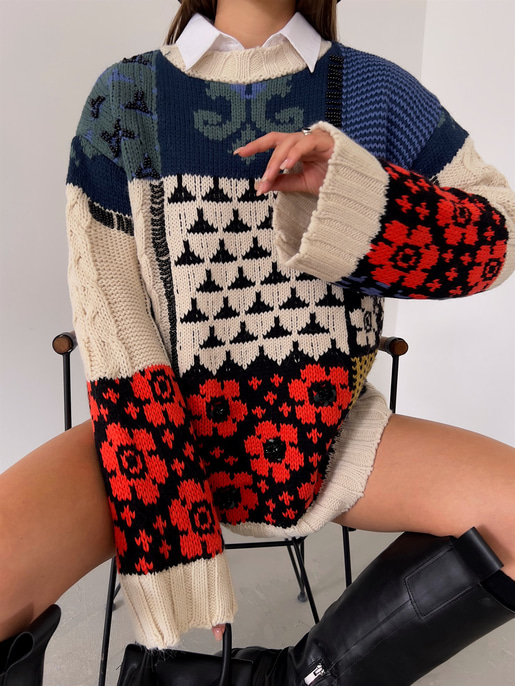 Bisiklet Yaka Desenli Geniş Uzun Kollu Salaş Adele Kadın Taş Triko Kazak 23K000161