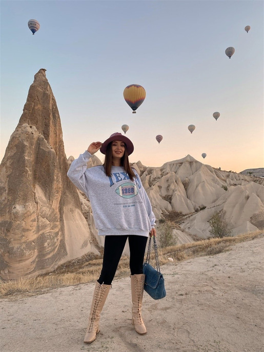 Bisiklet Yaka Texas Baskılı Kadın Gri Sweat 22K000009