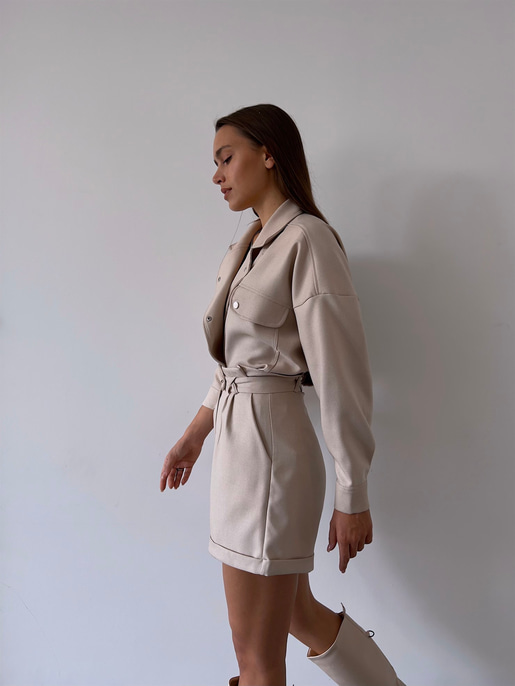 Boyfriend Önü Çıtçıt Kapamalı Ceket Ve Yüksek Bel Yanları Cepli Şort Zayne Kadın Bej Takım 23K000181