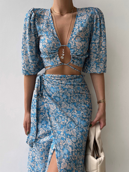 Çiçeki Kruvaze Bağcıklı Alt Ve Üst Balera Kadın Mavi İkili Takım 22Y000336