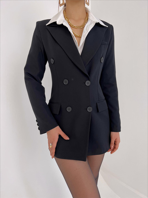 Çift Düğme Kapamalı Kruvaze Yaka Callie Kadın Siyah Blazer Ceket 23Y000019