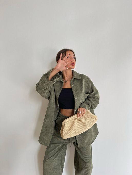 Çıtçıt Kapamalı Cepli Gömlek Beli Bağcıklı Şalvar Pantolon Dante Kadın Haki Kadife Takım 24k000045