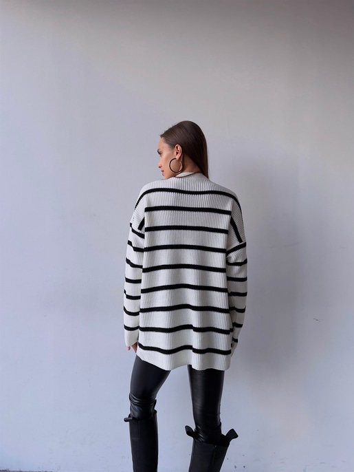 Çizgili Bisiklet Yaka Geniş Uzun Kadın Ekru Kazak 23K000194