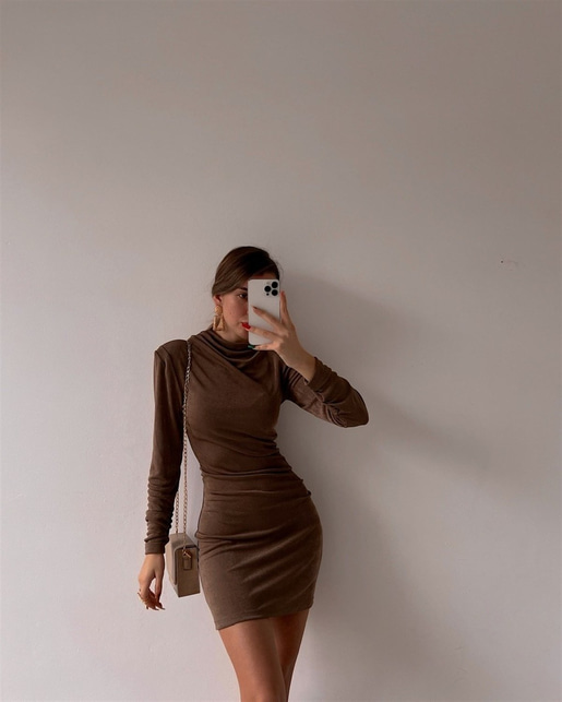 Delinda Elbise 22K000511