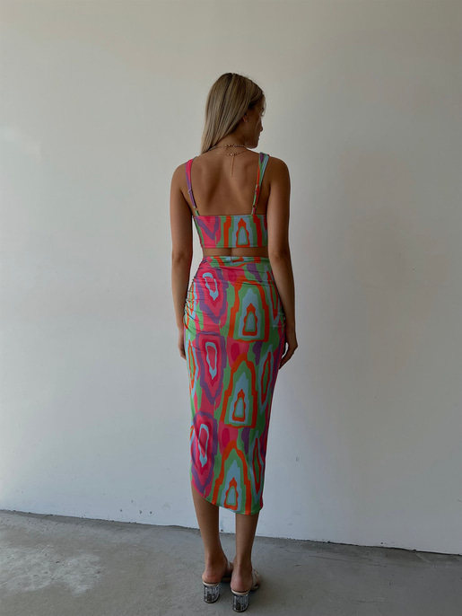 Desenli Yanı Ayarlanabilir Büzgülü Ve Yırtmaçlı Nevio Kadın Renkli İkili Takım 22Y000467