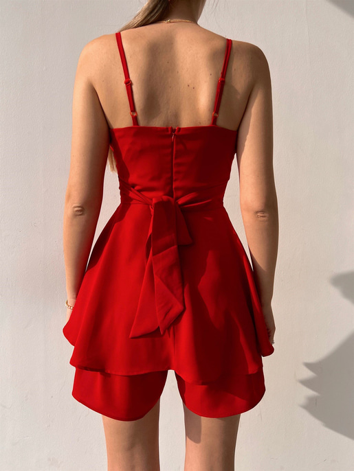 Dökümlü Yaka Eteği Fırfırlı Heather Kadın Kırmızı Şort Tulum 22Y000033