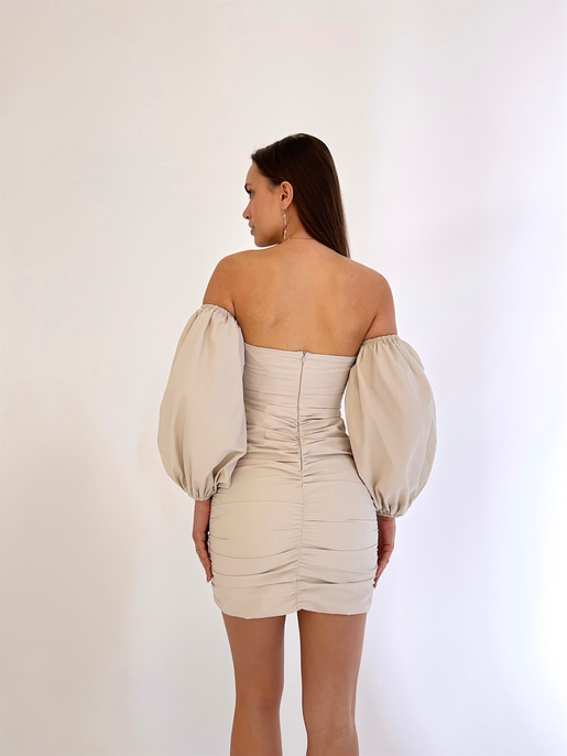 Düşük Balon Kol Drape Detaylı Maddox Kadın Taş Renk Elbise 23K000412