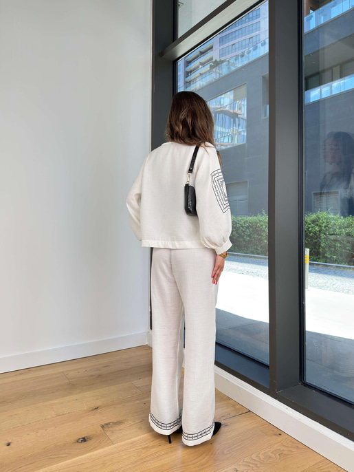 Esseyin takım 25Y374