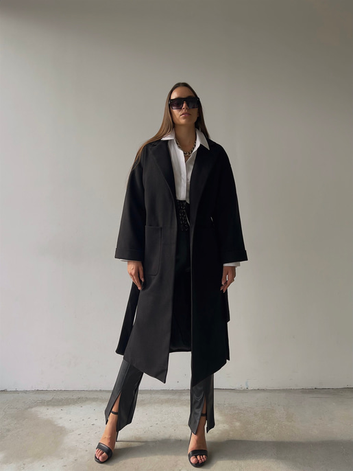 Geniş Cepli Oversize Beli Kemerli Darian Kadın Siyah Kaban 23K000073