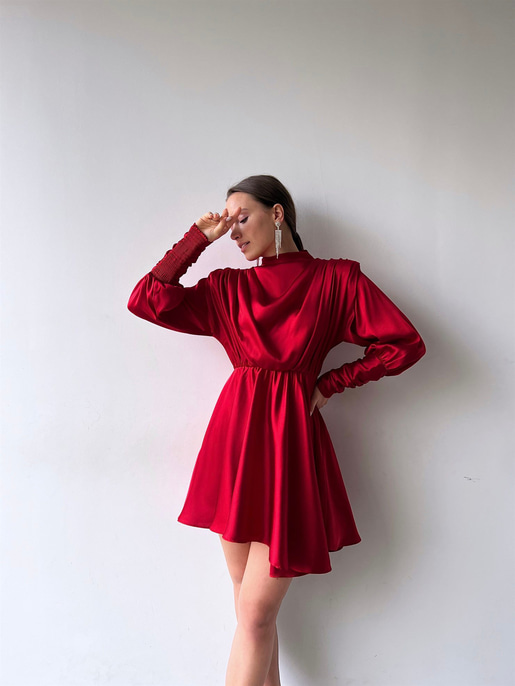 Geniş Manşet Dökümlü Yaka Lastik Bel Feliciano Kadın Kırmızı Elbise 22K000070