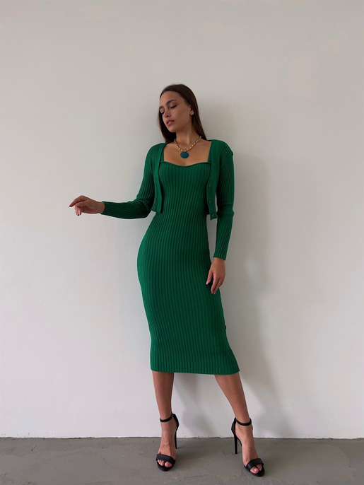 Hırkası Düğme Kapamalı Kalp Yaka Askılı Triko Milena Kadın Yeşil Midi Boy Takım Elbise 23K000157
