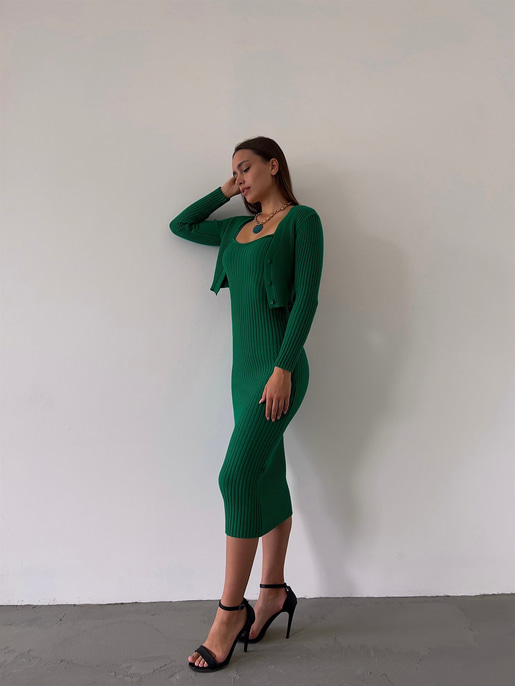 Hırkası Düğme Kapamalı Kalp Yaka Askılı Triko Milena Kadın Yeşil Midi Boy Takım Elbise 23K000157