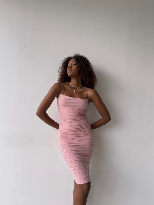 İp Askılı Büzgülü Likra Kumaş Destiny Kadın Pudra Kalem Elbise 22Y000057