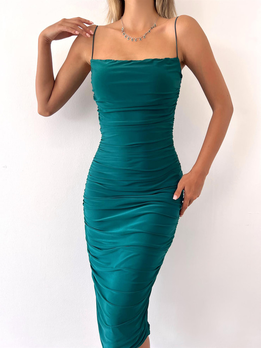 İp Askılı Büzgülü Likra Kumaş Destiny Kadın Zümrüt Kalem Elbise 22Y000057