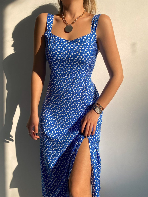 Kalın Askı Kalp Desenli Yırtmaçlı Kadın Saks Midi Elbise 21Y000342