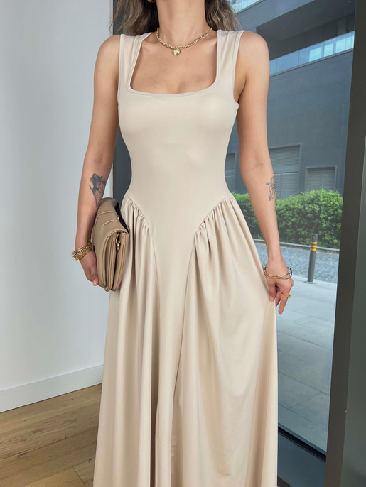 Kalın Askılı Kare Yaka Noller Bej Elbise 25Y364