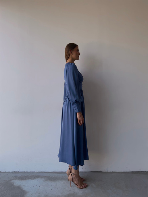 Kiloş Balon Kol Beli Düğmeli Viktoria Kadın İndigo Uzun Elbise 22K000051