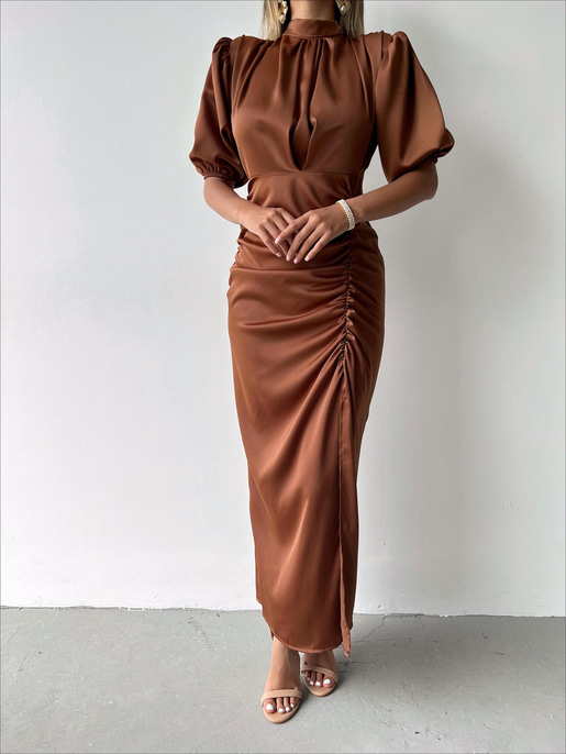 Kısa Kol Saten Önden Yırtmaçlı Drape Gage Kadın Kahve Elbise 22K000431