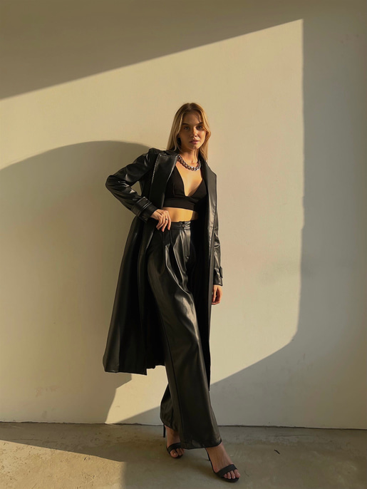 Kolları Kemer Görünümlü Beli Kemerli Adali Kadın Siyah Vegan Deri Kaban 23K000015