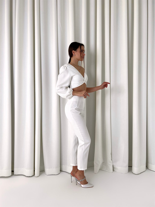 Kornelije İkili Takım 23K000416