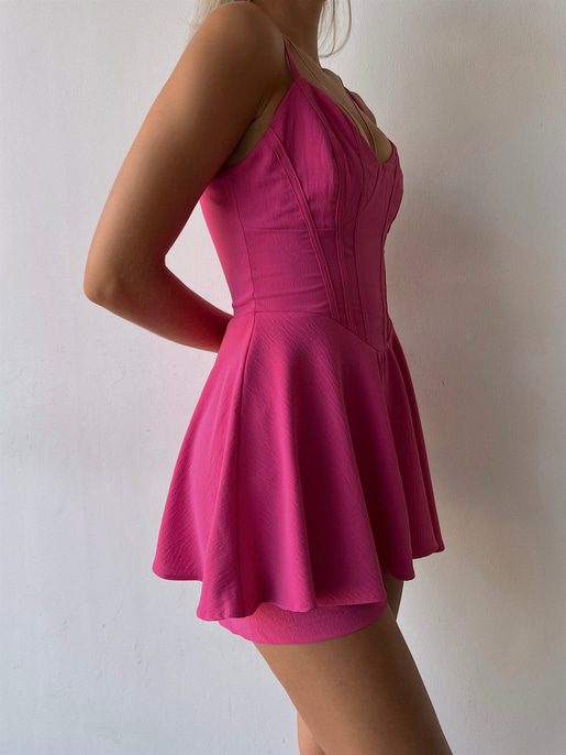 Korse Eteği Volanlı Delaney Kadın Fuşya Şort Tulum 22Y000076