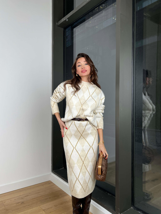 Kristo Simli Etekli Takım 24k416