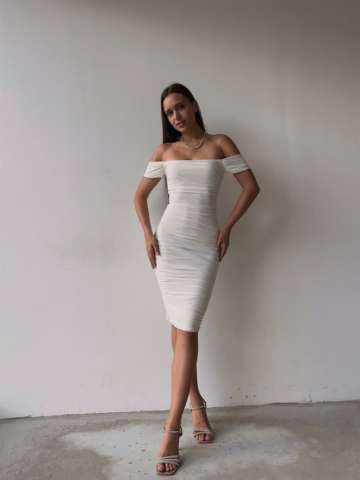 Midi Açık Omuz Büzgülü Trevor Kadın Beyaz Kalem Elbise 22Y000282