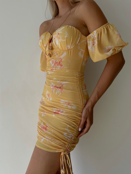 Midi Boy Çiçekli Göğüs Kuplu Boyu Ayarlanabilir Bağcıklı Kaley Kadın Sarı Elbise 22Y000298