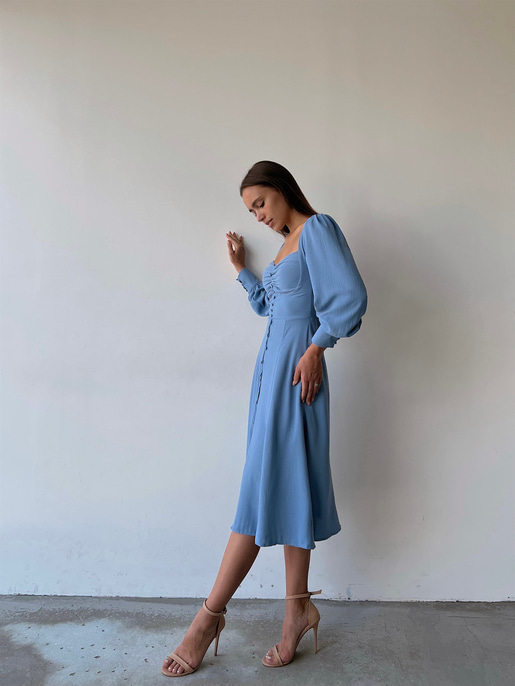 Midi Boydan Düğme Detaylı Kalp Yaka Dionis Kadın İndigo Elbise 22K000450