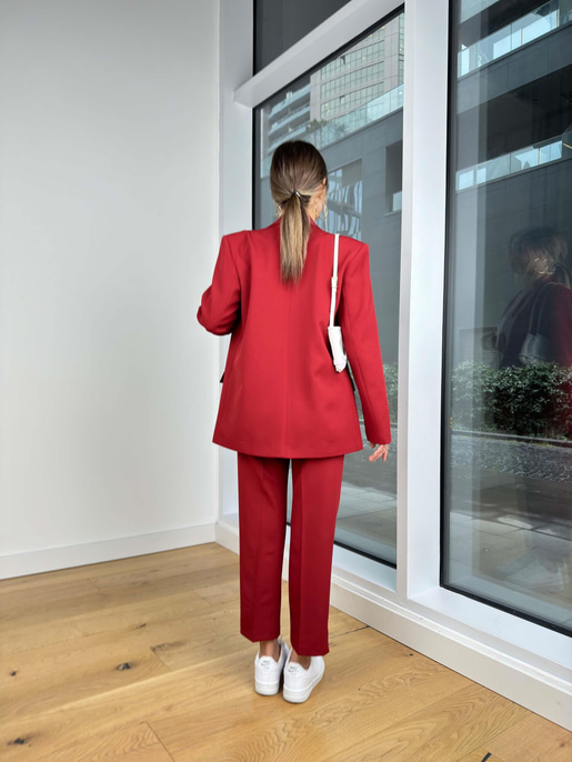 Omuz Vatkalı Düğme Kapamalı Blazer Ceket Yüksek Bel Dar Paça Pantolon Leone Bordo Kadın Takım 25K435