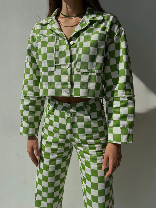 Önü Düğme Kapamalı Desenli Breno Kadın Yeşil Crop Ceket 23K000132