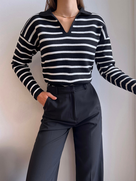 Polo Yaka Kadın Siyah Çizgili Triko Kazak 23K000191