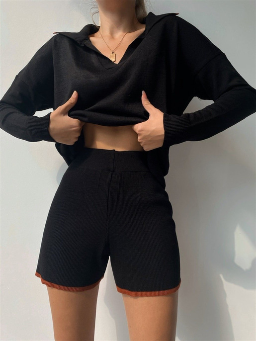 Polo Yaka Üst Lastik Bel Şortlu Kadın Siyah İkili Triko Takım 22K000143