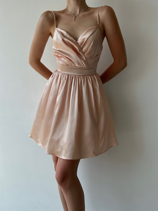 Saten Kuvaze Yaka Plileli Vesper Kadın Somon Mini Elbise 22Y000322