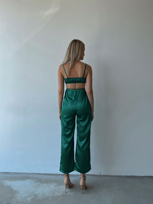 Saten Sırt Ve Bel Dekolte Halka Detaylı Lawren Kadın Zümrüt Tulum 22Y000454