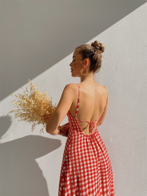 Sırt Detaylı Pötikareli Midi Elbise 21Y000339