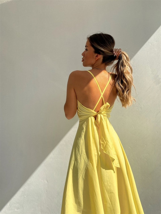 Sırt Detaylı Romantik Midi Elbise 21Y000447