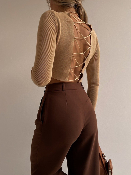 SIRTI BAĞCIKLI TRİKO KAZAK 22K000078