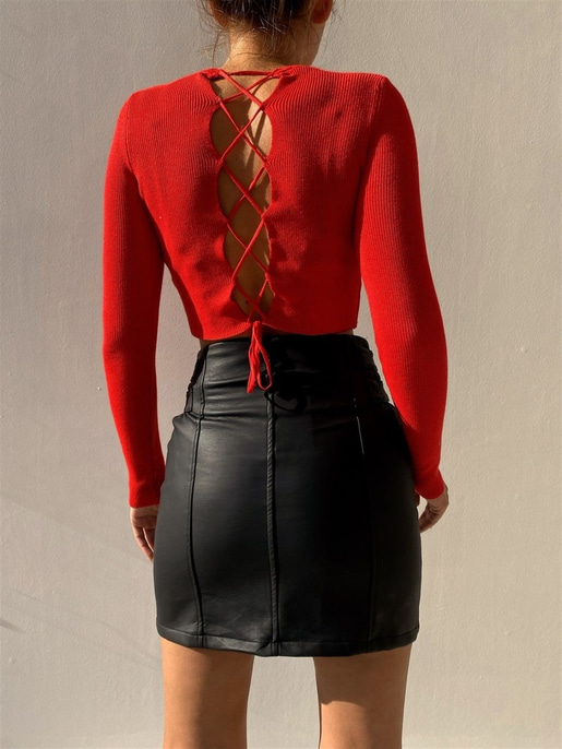 SIRTI BAĞCIKLI TRİKO KAZAK 22K000078