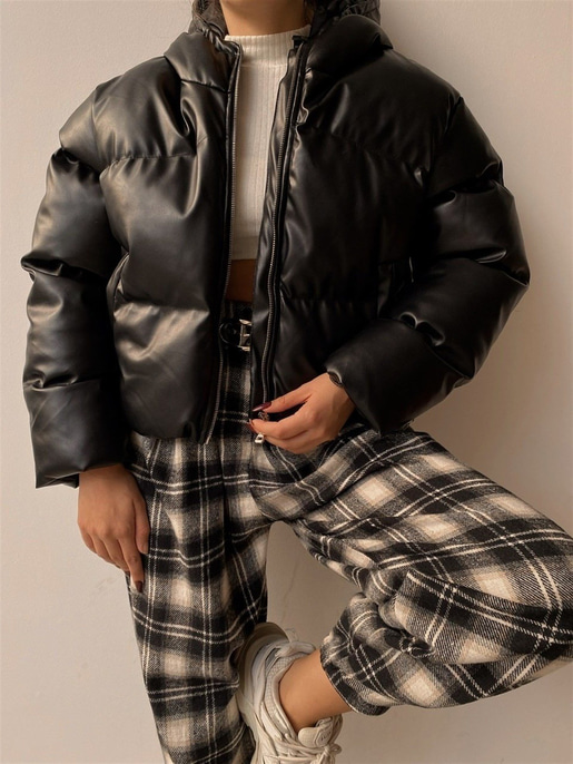 Şişme Suni Deri Kadın Siyah Crop Mont 22K000324