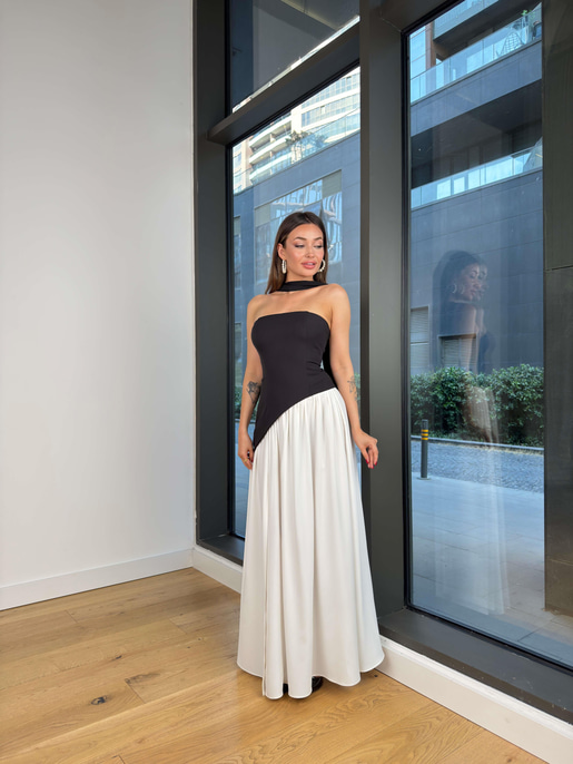 Straplez Eteği Pileli Kuşak Detaylı Narlen Siyah Kadın Elbise 25Y478