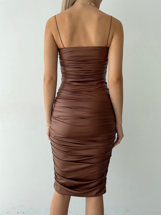 Streç İnce Askı Drapeli Juncus Kadın Taba Vegan Deri Midi Boy Elbise 23K000099