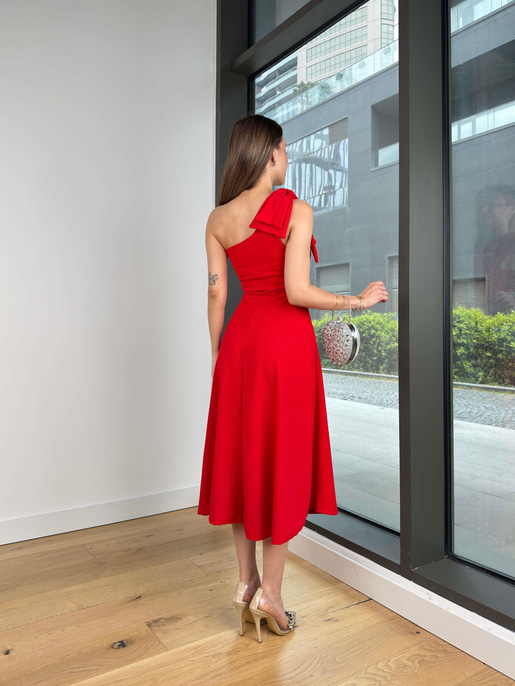 Tek Omuz Fiyonk Detaylı Belden Oturtmalı Nevren Kırmızı Kadın Elbise 25Y298