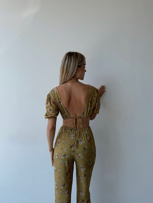 V Yaka Sırt Ve Bel Dekolteli Çiçekli Padana Kadın Hardal Tulum 22Y000455