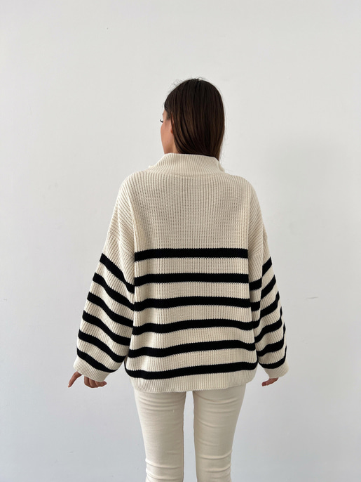 Vassily Yaka Fermuarlı Kazak 24k000012