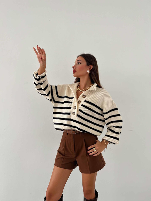 Yarım Balıkçı Düğmeli Triko Kadın  Ekru Kazak 24k000029